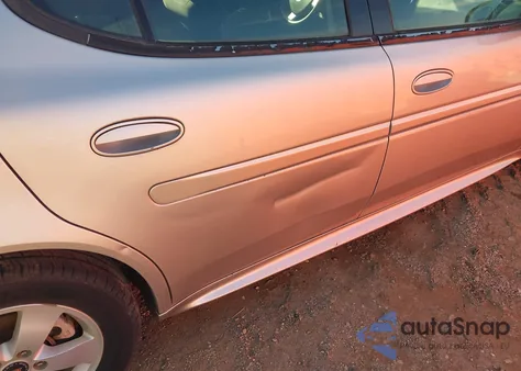 2006 Pontiac Grand Prix z USA, uszkodzony, nr VIN 2G2WP552861261231